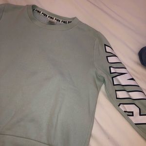 crew neck from pink 🤍